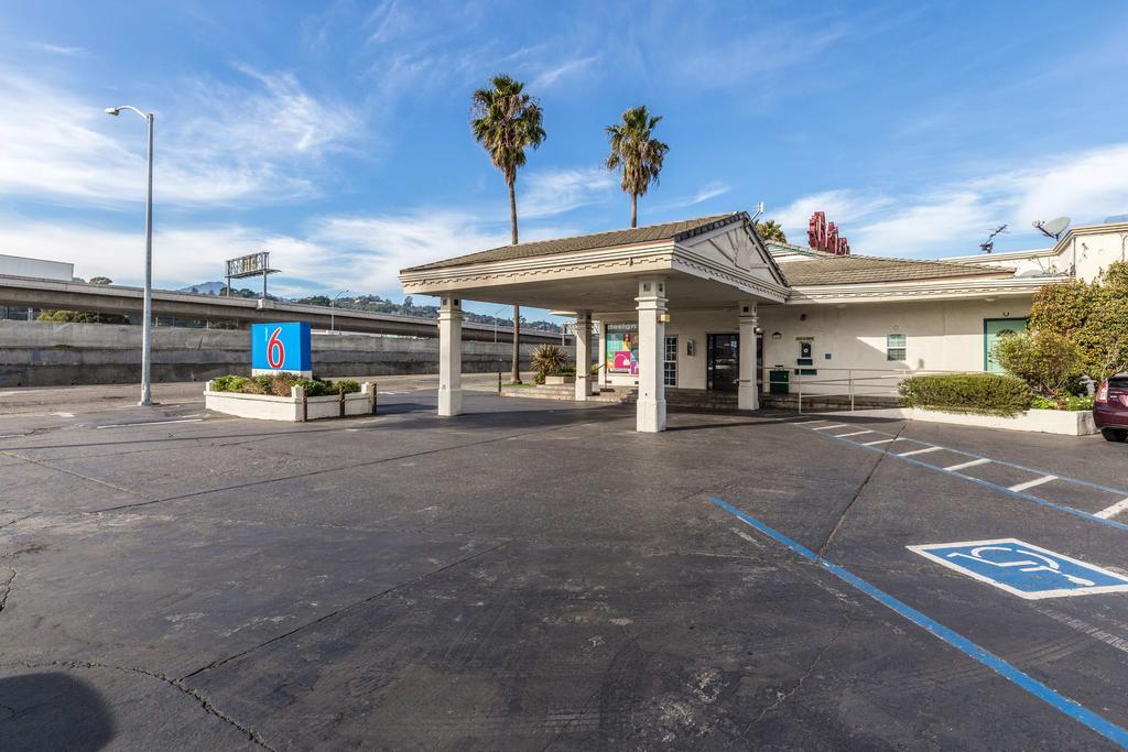 Motel 6 San Rafael Eksteriør bilde