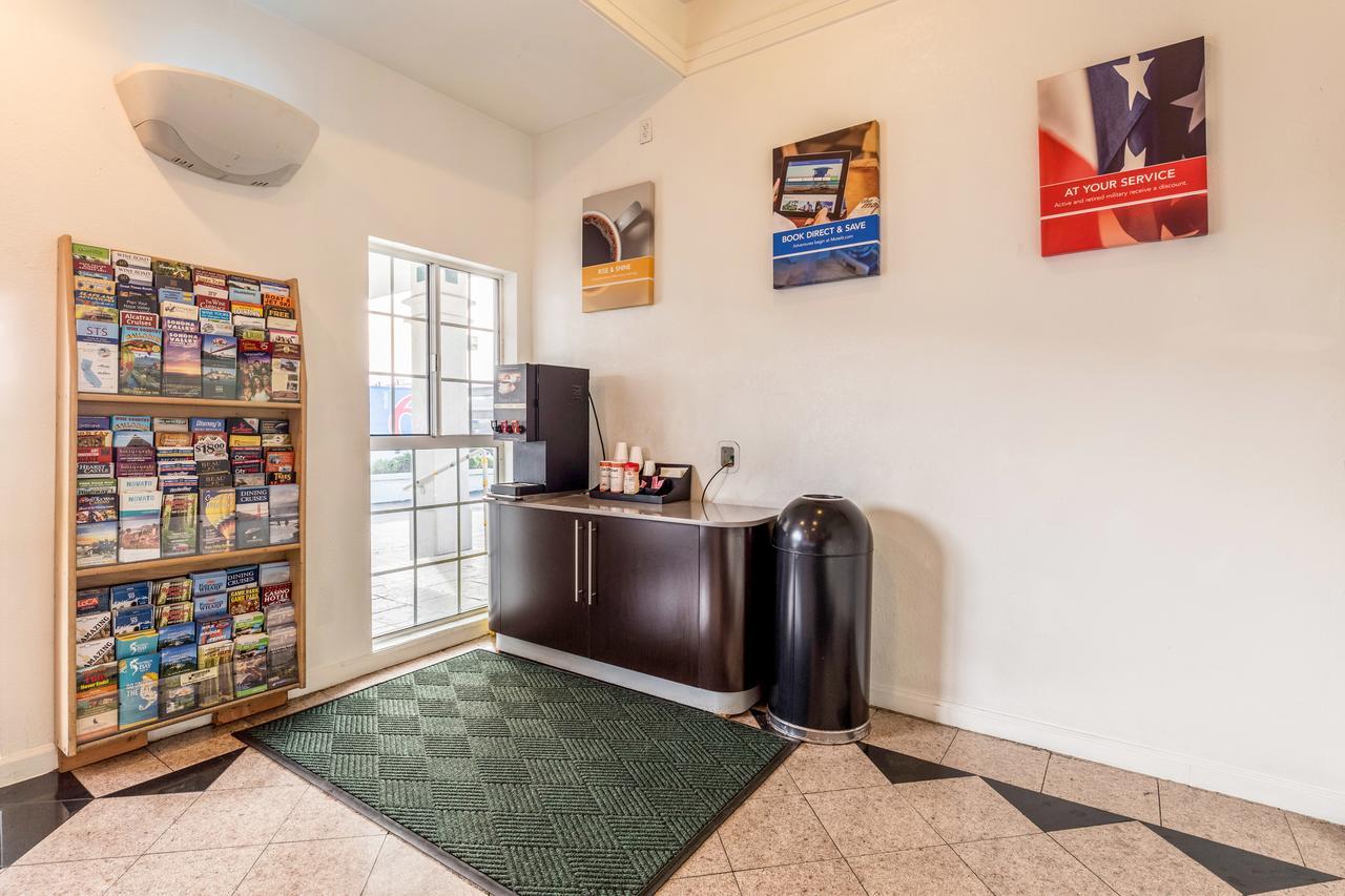 Motel 6 San Rafael Eksteriør bilde